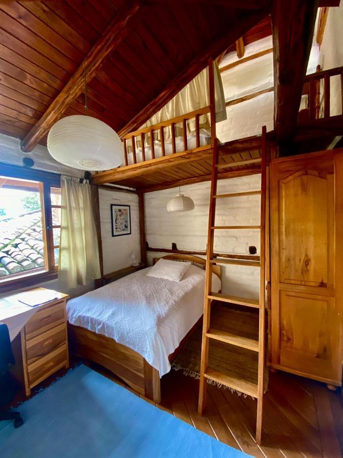 Bed and Breakfast Casa Magnolia Cumbayá Exterior foto