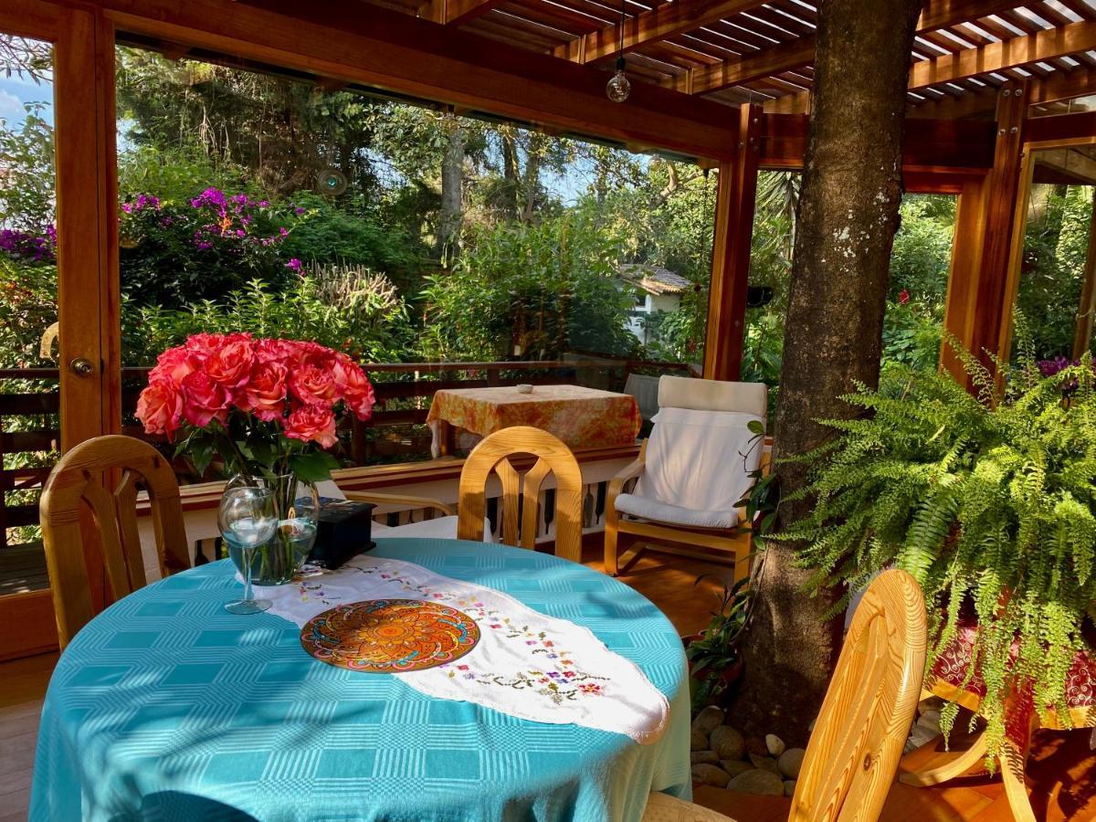 Bed and Breakfast Casa Magnolia Cumbayá Exterior foto